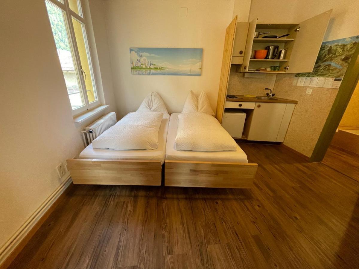 Downtown Apartment 9 Interlaken Buitenkant foto
